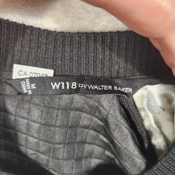 W118 By Walter Baker Sweatshirt Women's size M - Picture 4 of 11